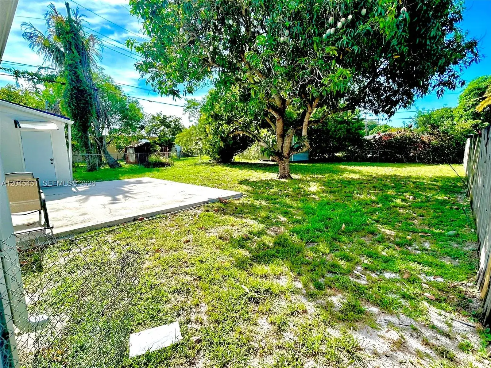 611 NE 171st St, North Miami Beach FL 33162 photo 4