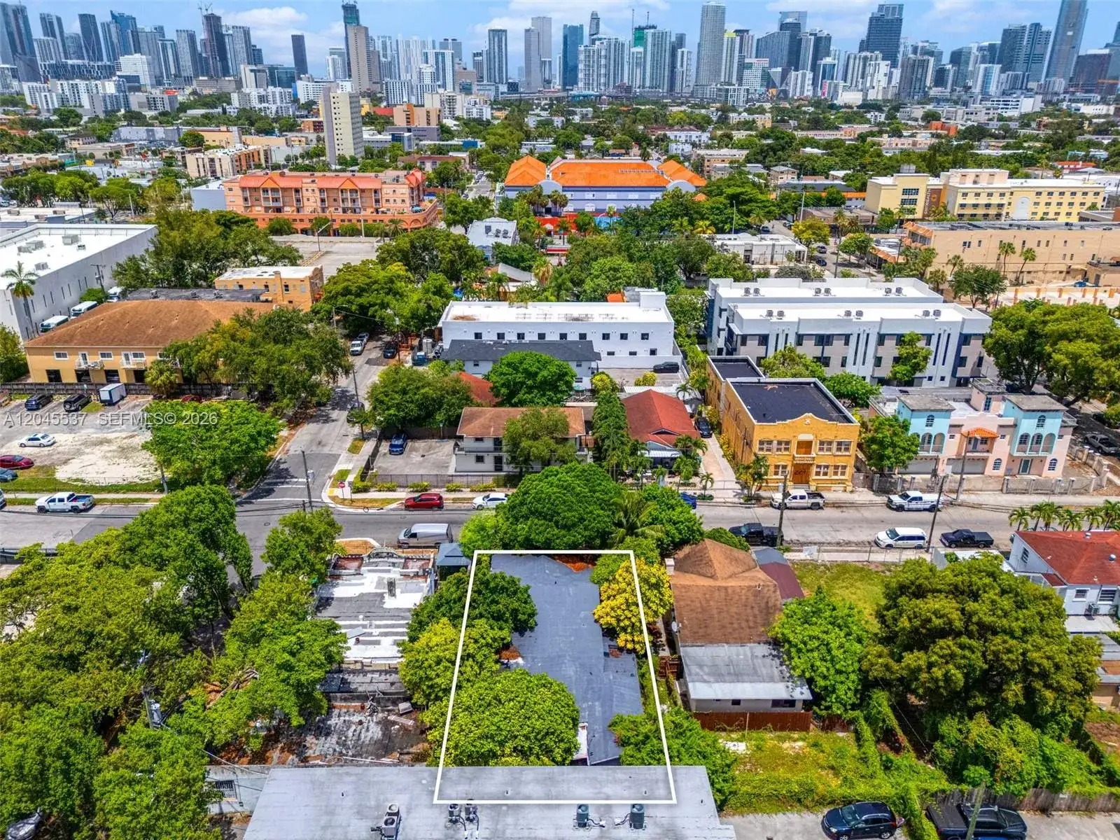 210 SW 13th Ave, Miami FL 33135 photo 5
