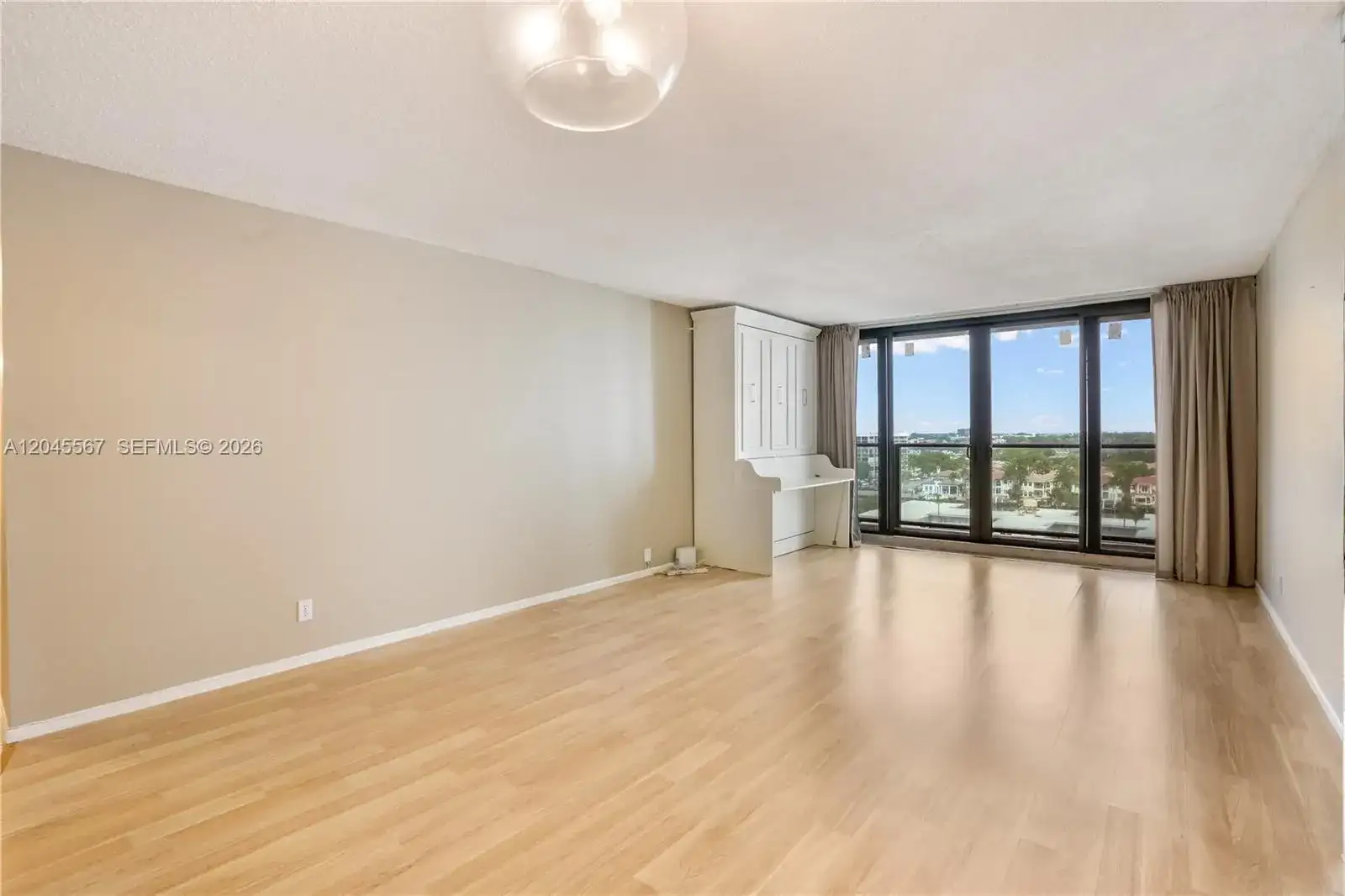 2301 S Ocean Dr # 1006, Hollywood FL 33019 photo 3