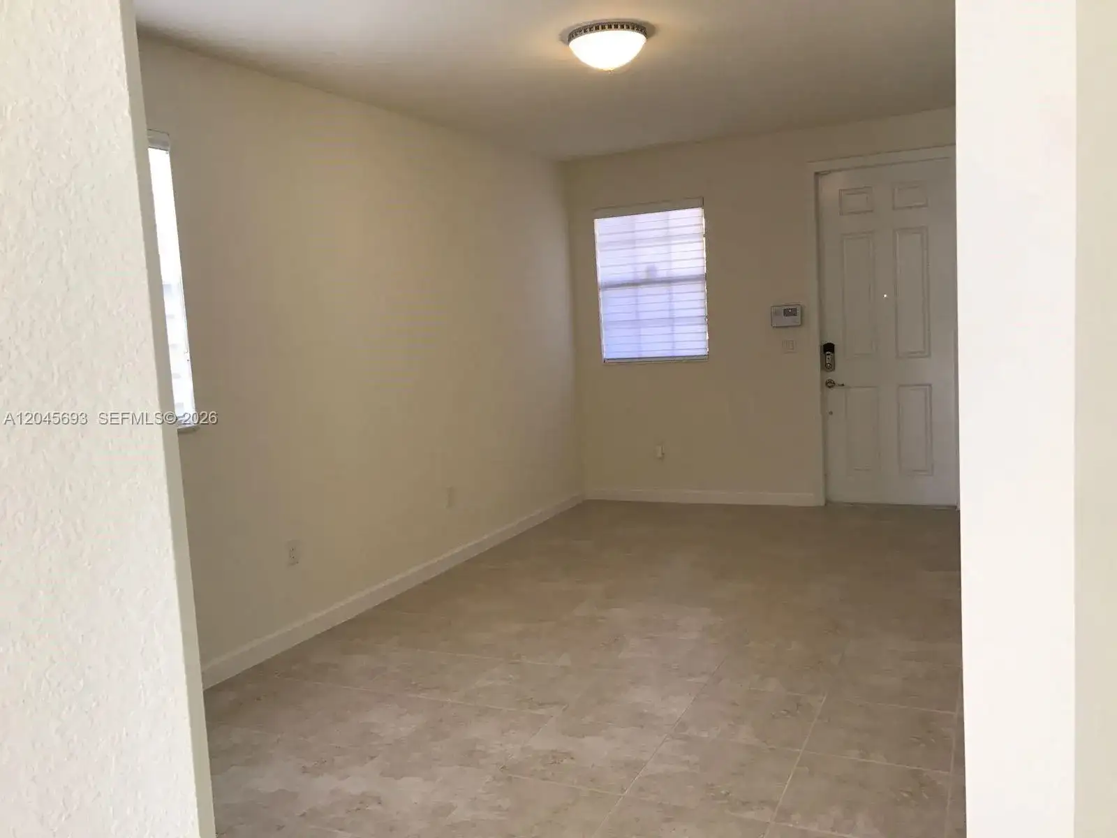 312 SE 37th Ter, Homestead FL 33033 photo 2