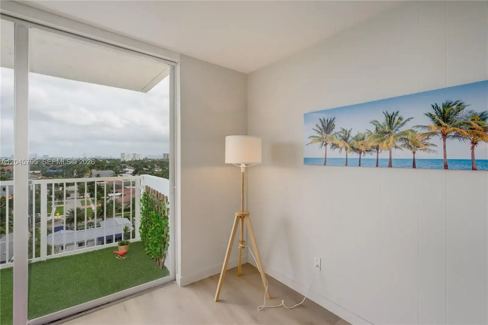 2000 NE 135th St # 908, North Miami FL 33181 photo 3