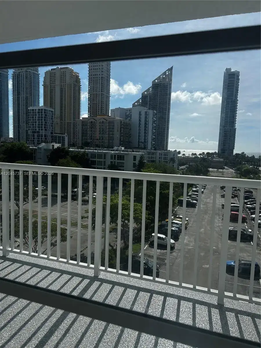 231 174th St # 718, Sunny Isles Beach FL 33160 photo 2