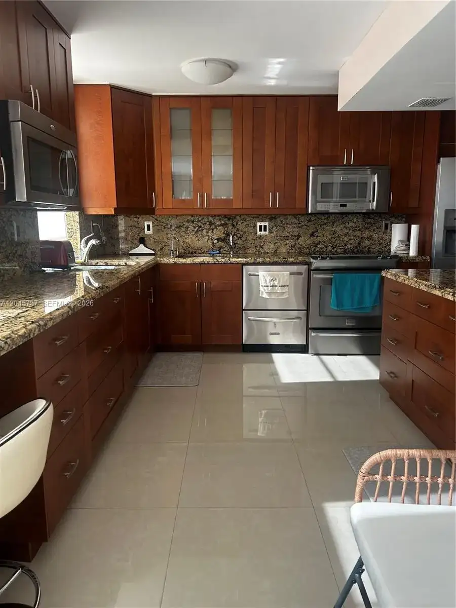 231 174th St # 718, Sunny Isles Beach FL 33160 photo 5