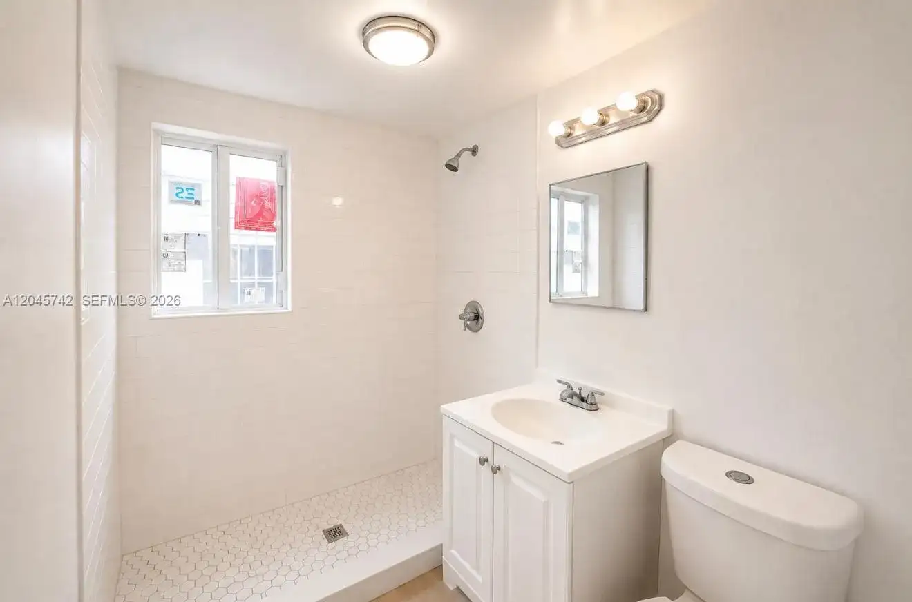 7600 Dickens Ave # 2, Miami Beach FL 33141 photo 5