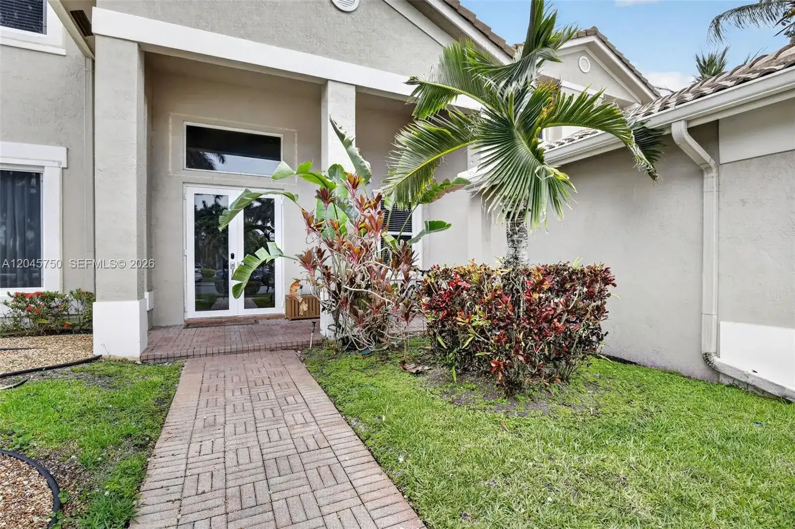 981 Waterside Cir, Weston FL 33327 photo 5