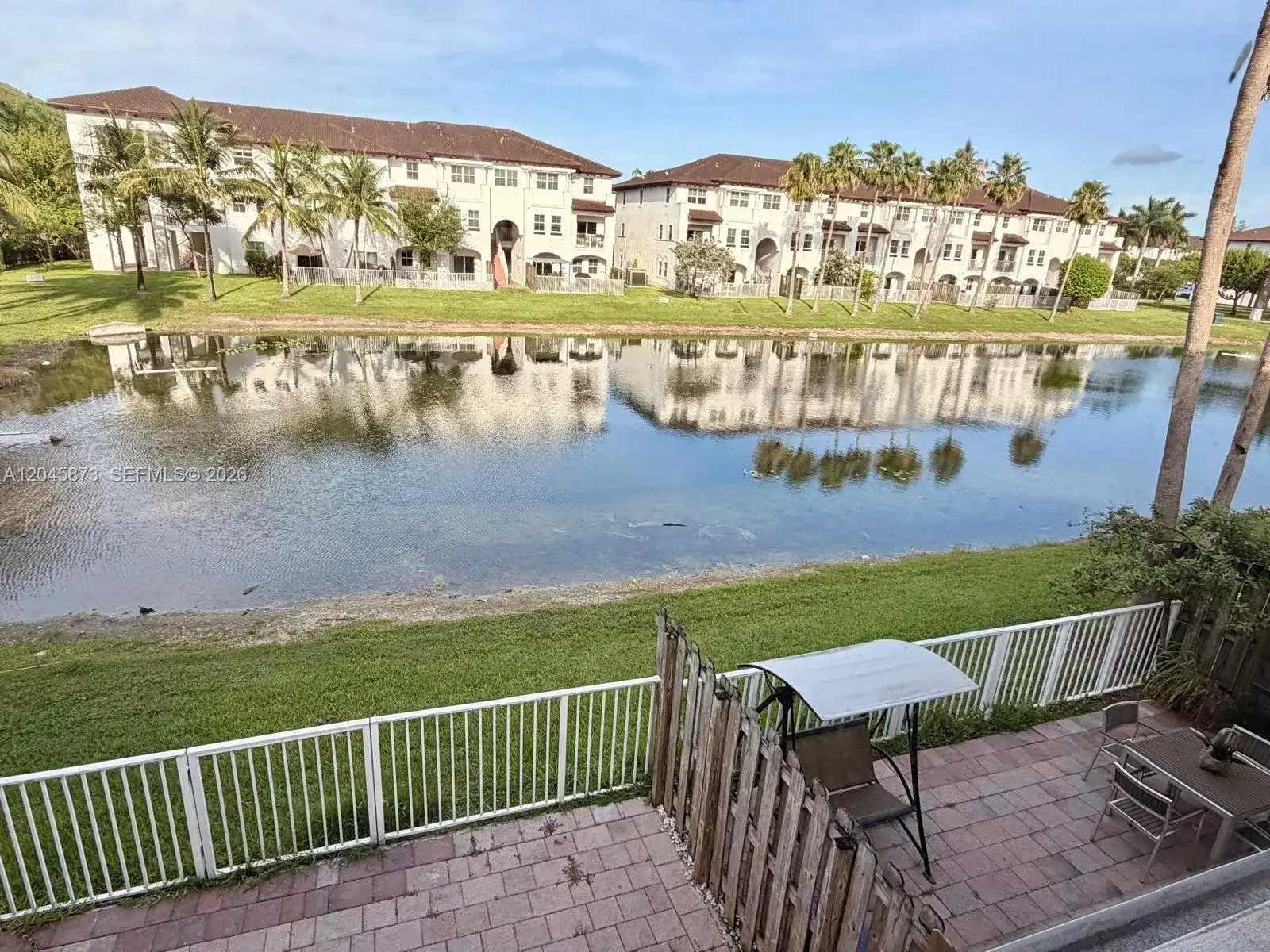 8965 NW 98th Ave, Doral FL 33178 photo 3