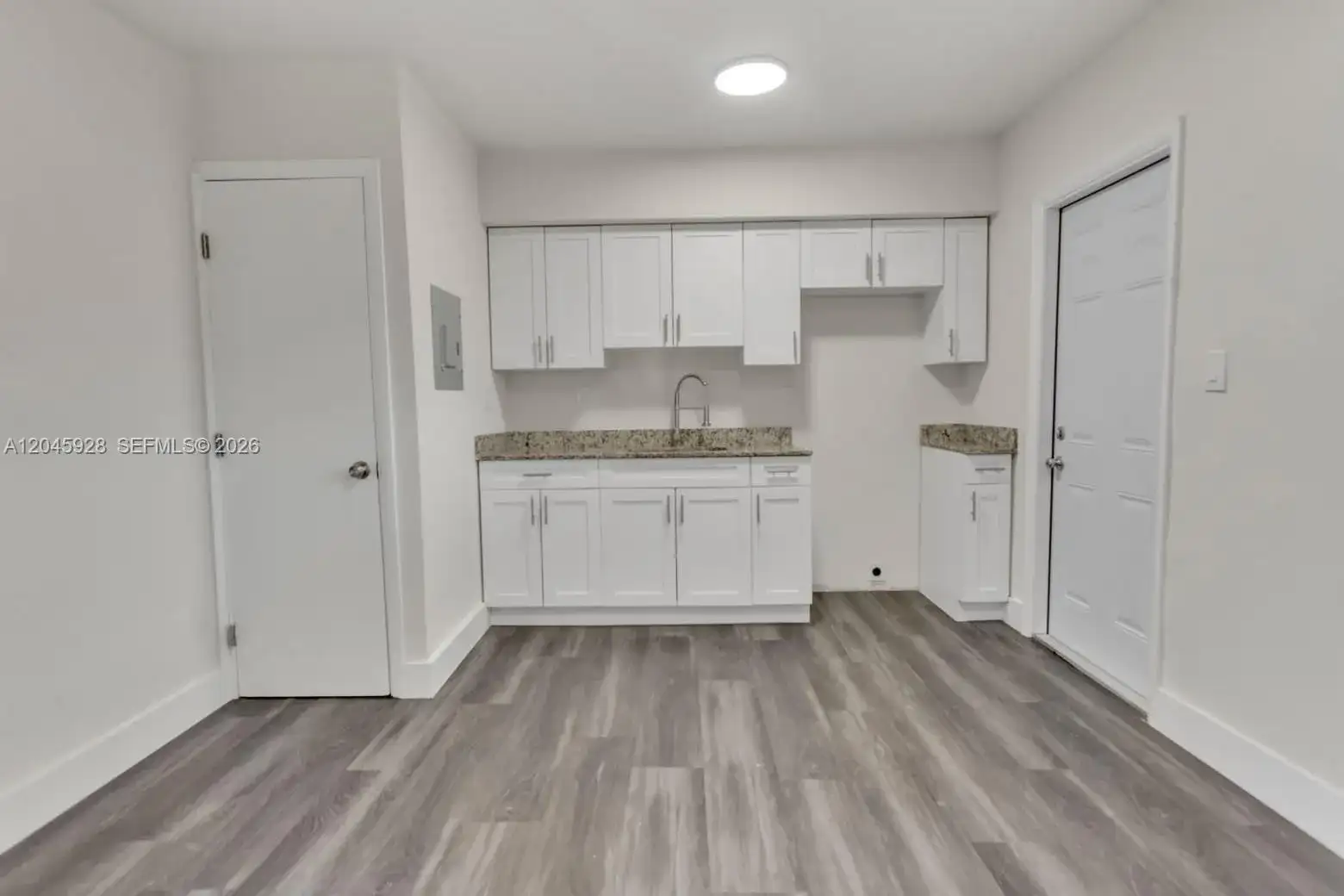 1430 NW 2nd Ave # 3, Florida City FL 33034 photo 3