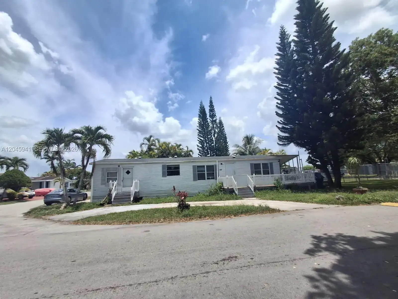 19800 SW 180 Ave, Miami FL 33187 photo 4