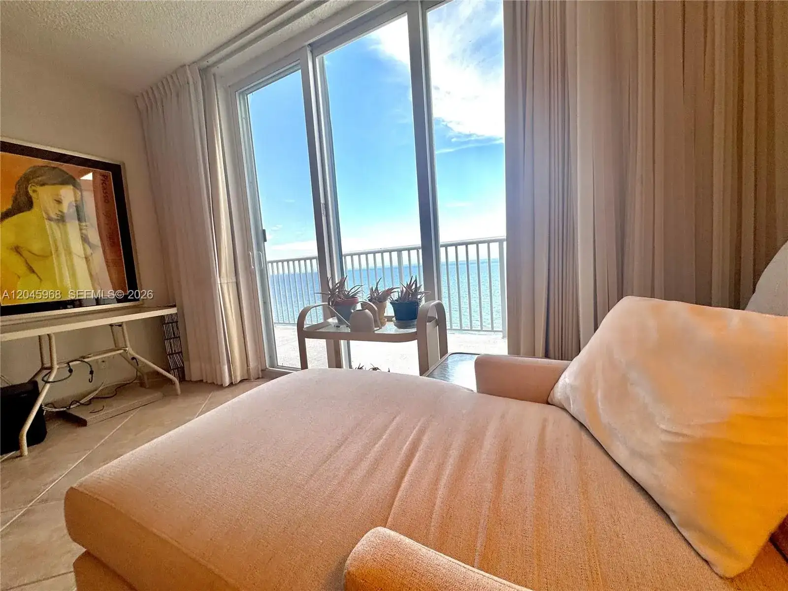 400 N Surf Rd, Hollywood FL 33019 photo 5