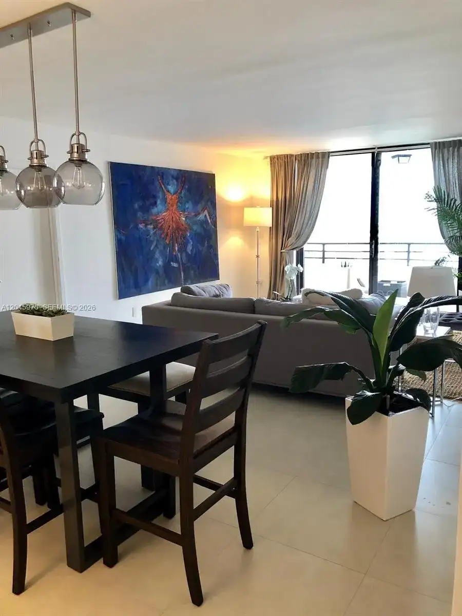 2333 Brickell Ave, Miami FL 33129 photo 5