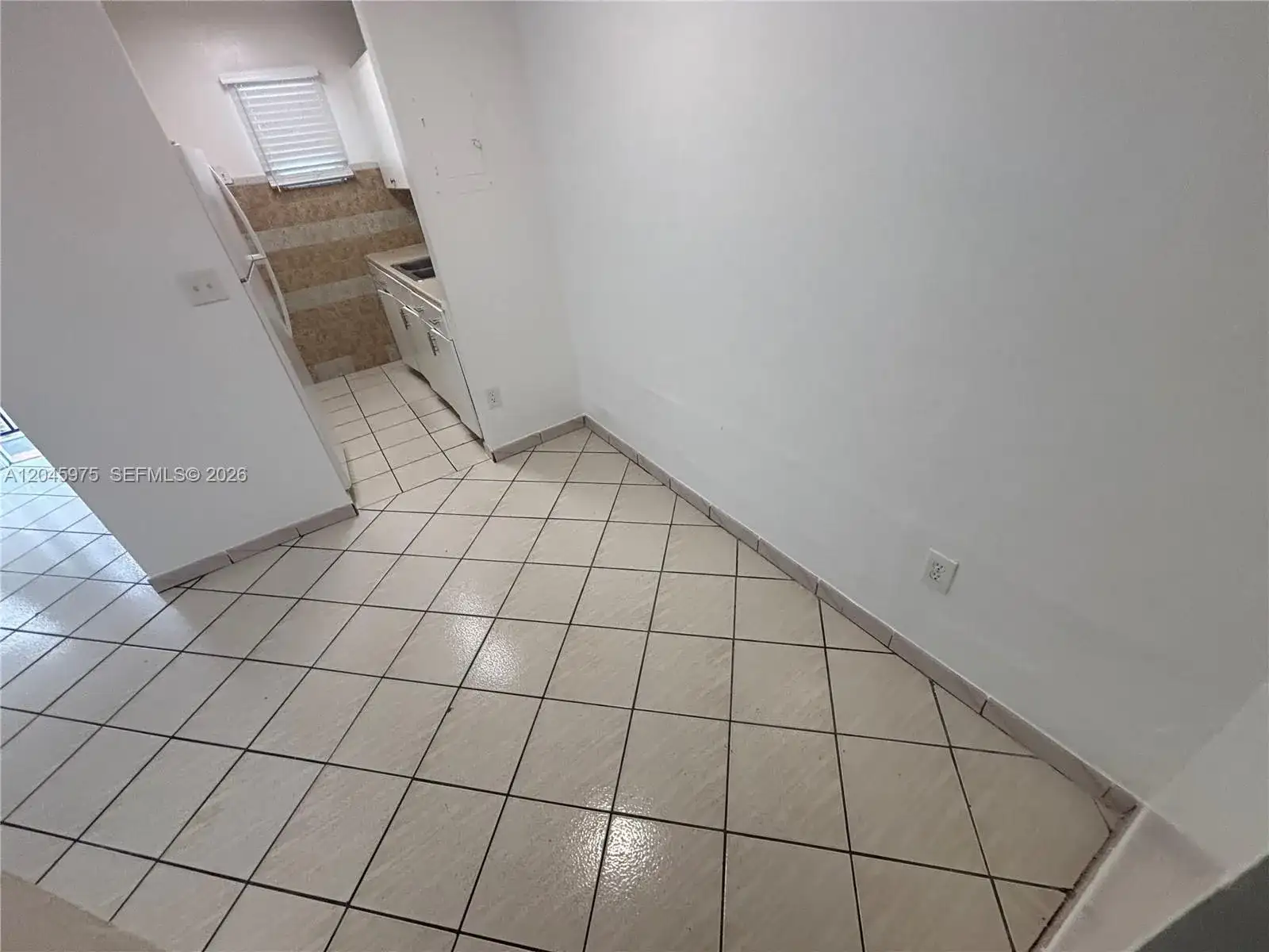 7841 Johnson St # 212, Pembroke Pines FL 33024 photo 3