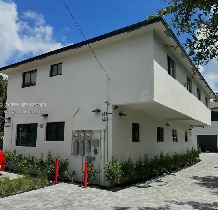 147 NW 61st St, Miami FL 33127 photo 2