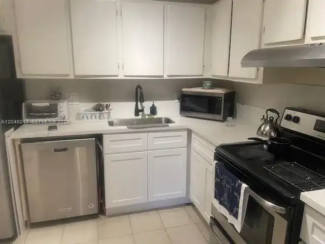 9002 SW 137 ST # 27, Miami FL 33176 photo 3