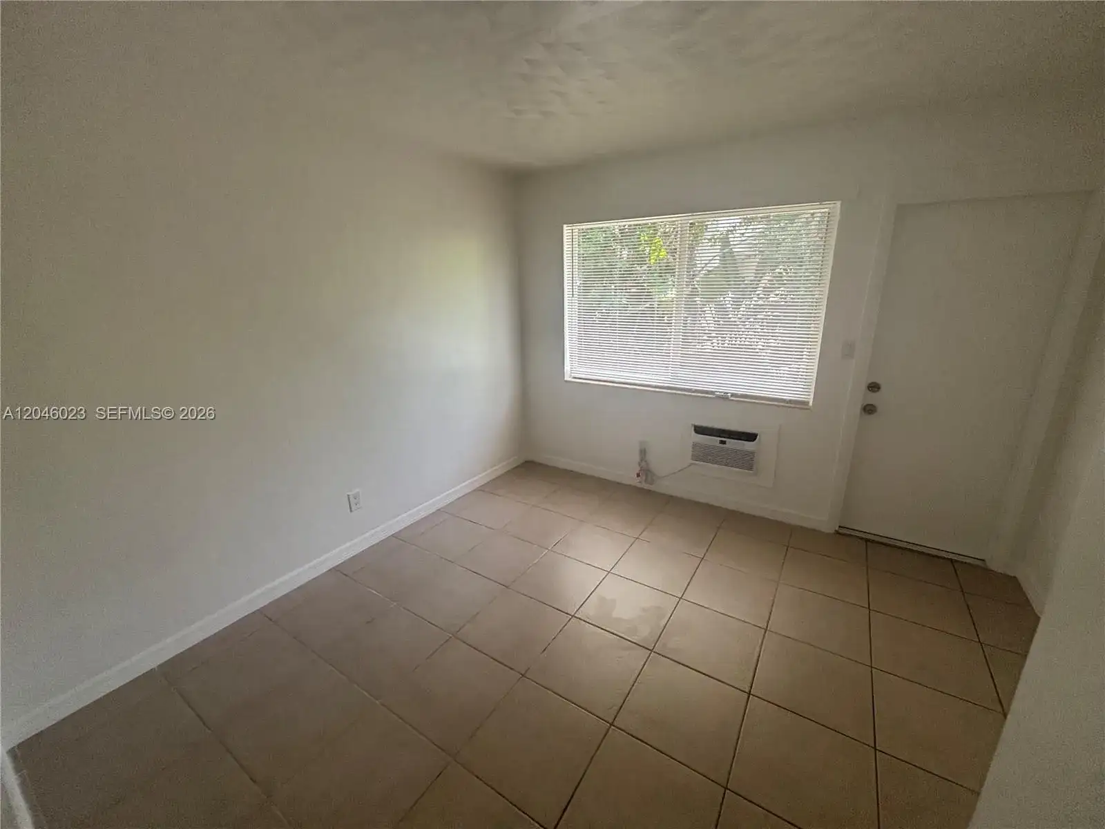 1211 NE 6th St # 2, Fort Lauderdale FL 33304 photo 4