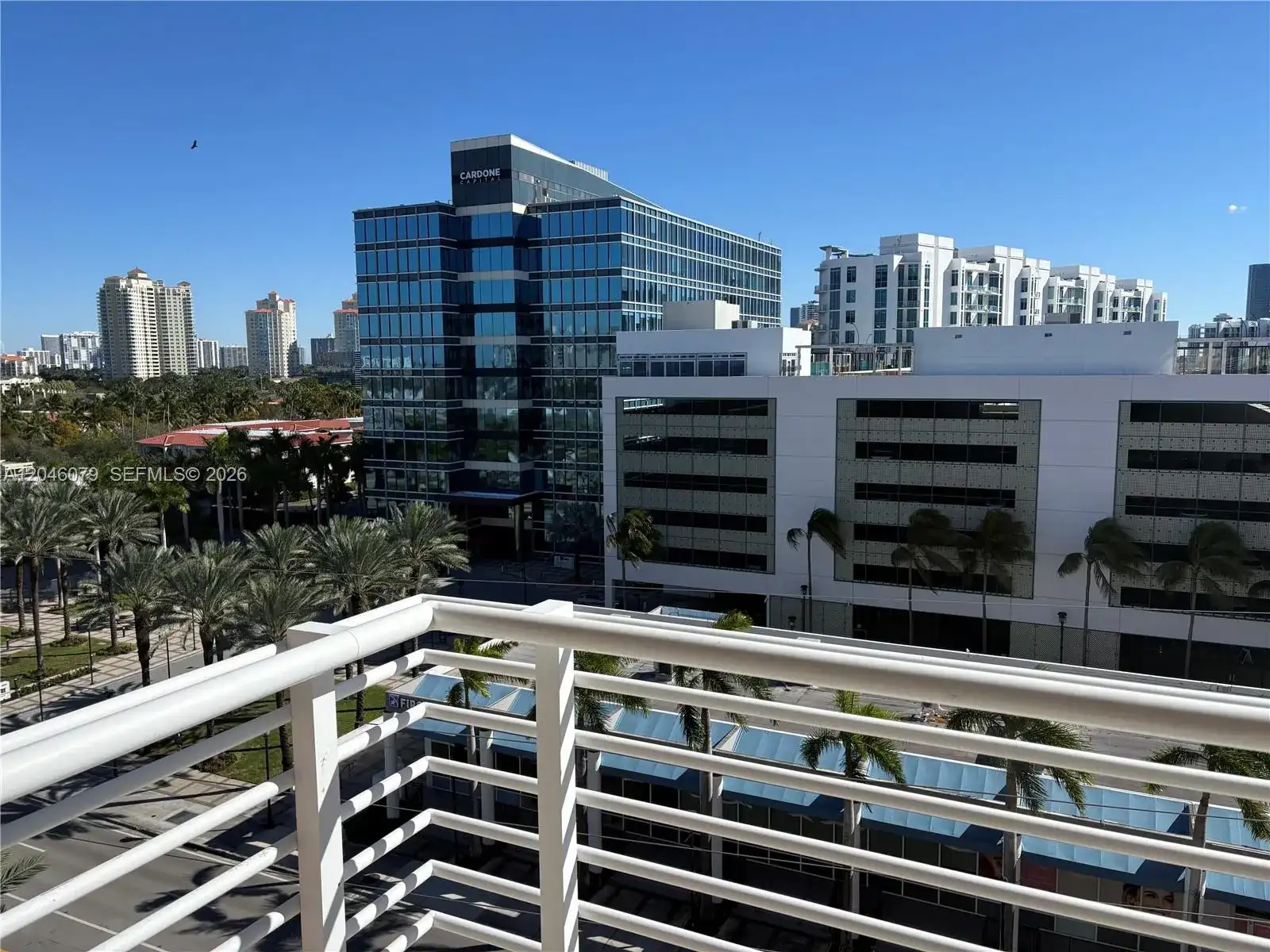 18800 NE 29 Ave # 807, Aventura FL 33180 photo 2