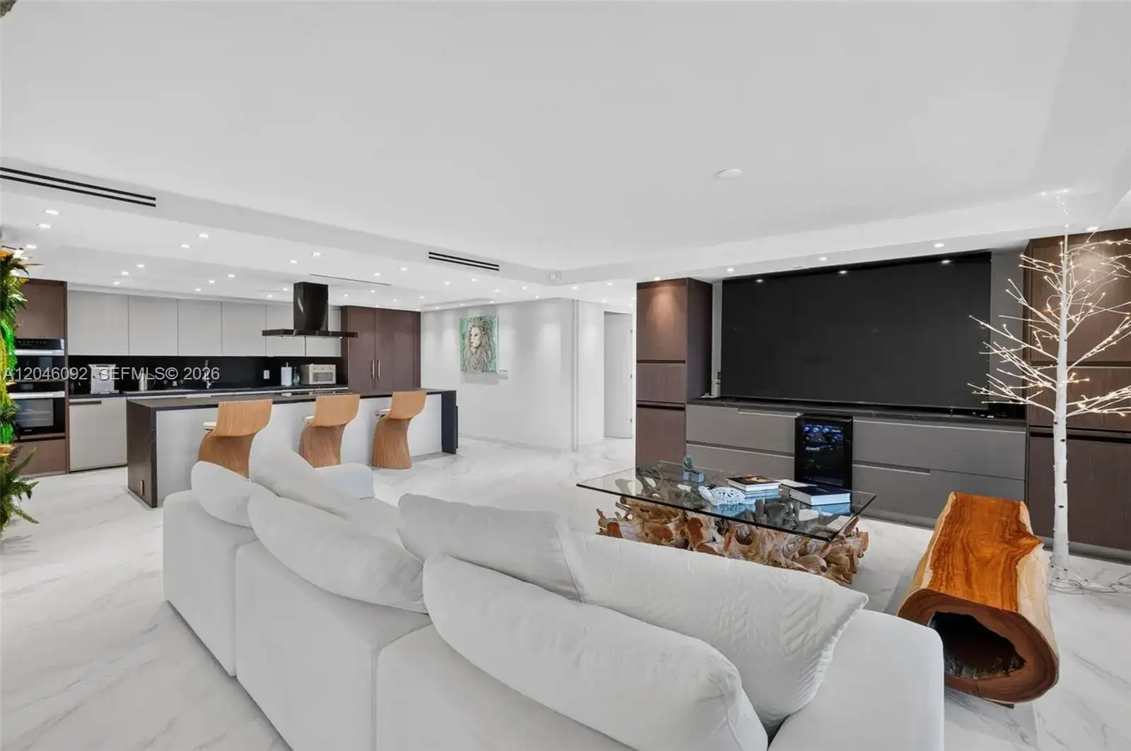 2301 Collins Ave # 443, Miami Beach FL 33139 photo 4