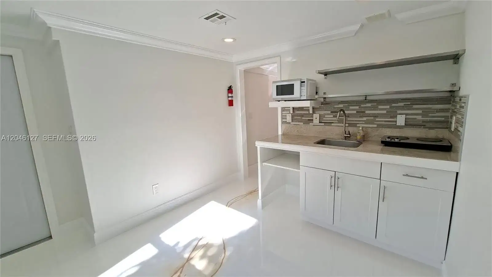 1028 S 62nd Ave # B, Hollywood FL 33023 photo 2