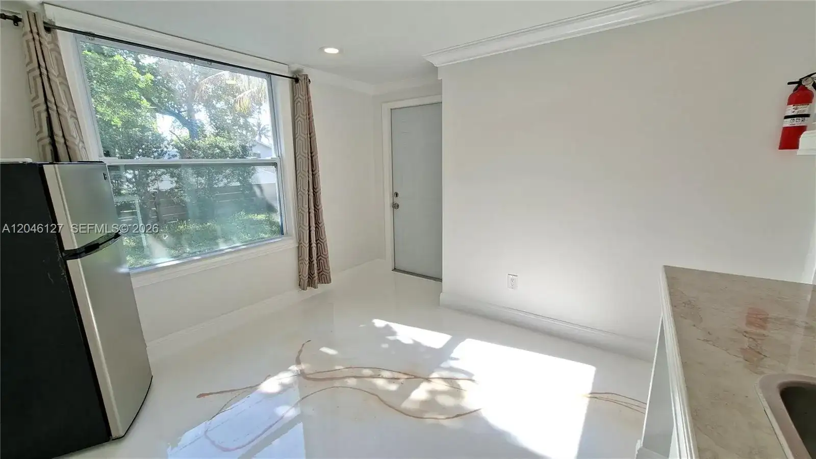 1028 S 62nd Ave # B, Hollywood FL 33023 photo 3