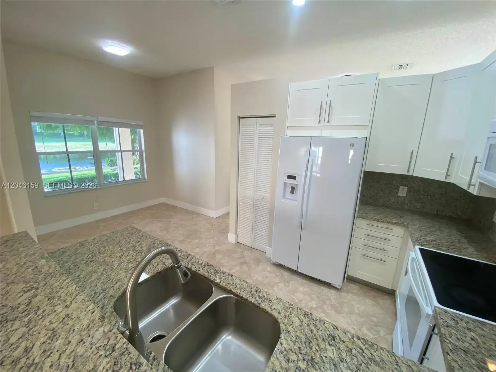 837 Tanglewood Cir, Weston FL 33327 photo 5