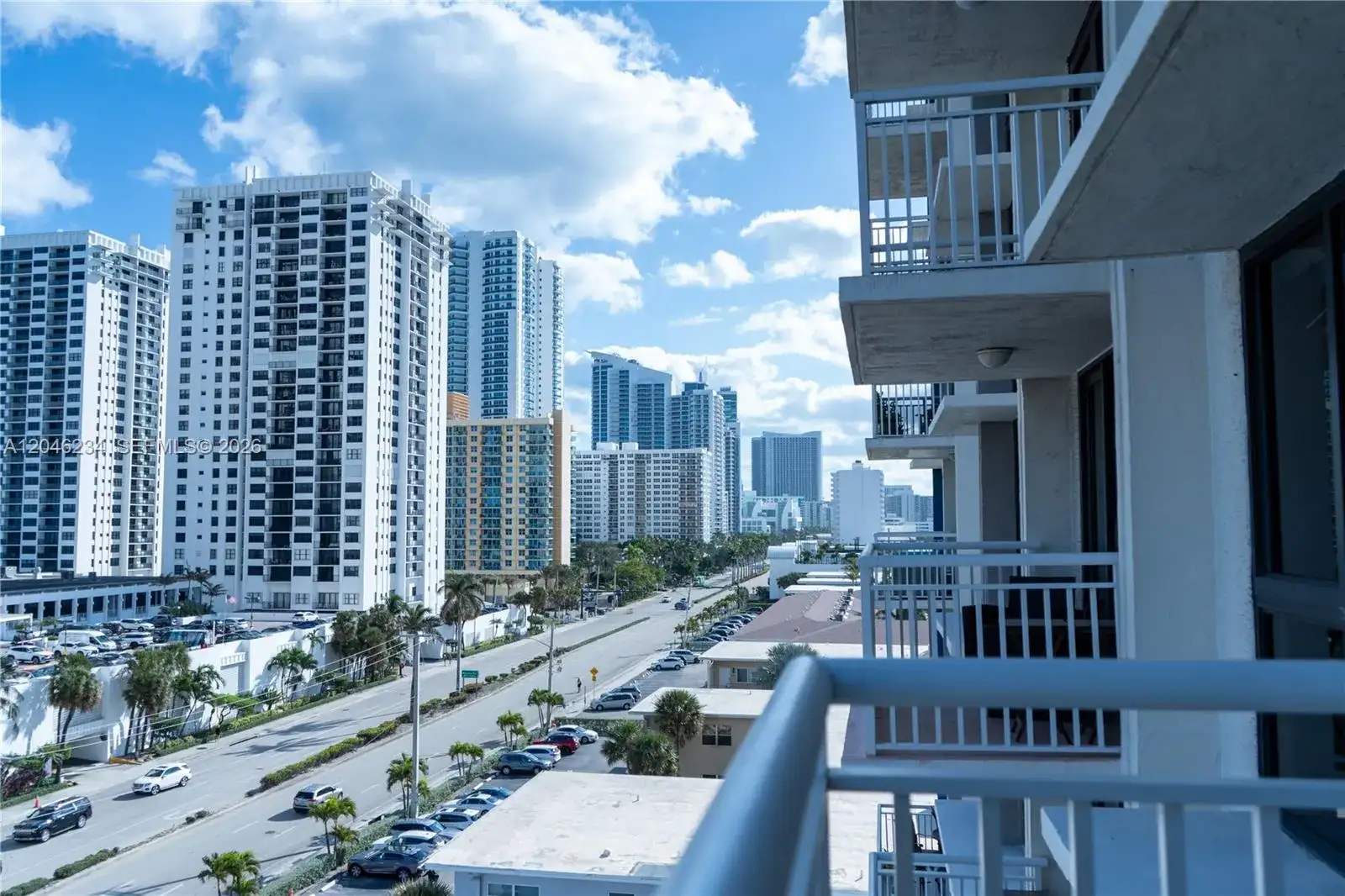1600 S Ocean Dr # 8I, Hollywood FL 33019 photo 2