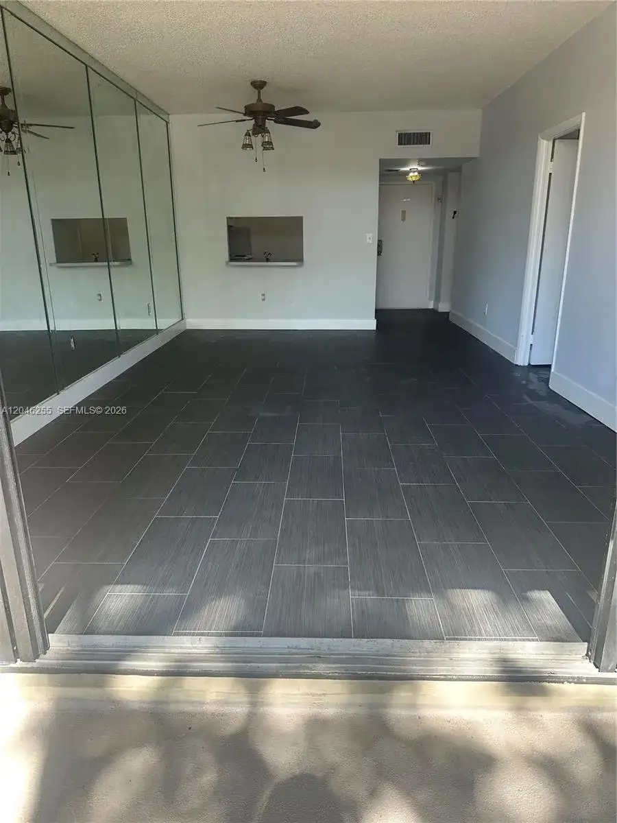 1470 NE 123rd St # A104, North Miami FL 33161 photo 4