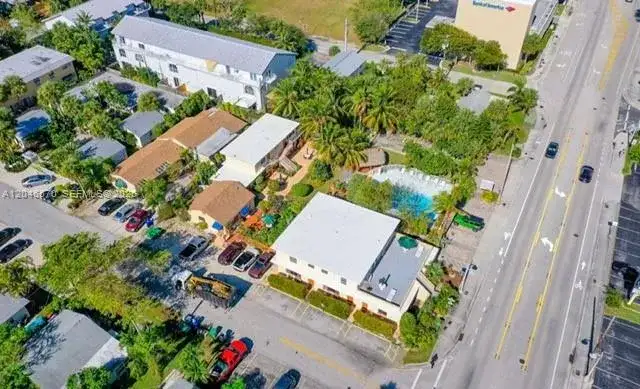213 S Ocean Blvd, Pompano Beach FL 33062 photo 2