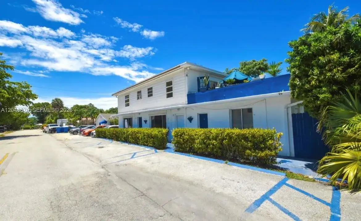 213 S Ocean Blvd, Pompano Beach FL 33062 photo 3