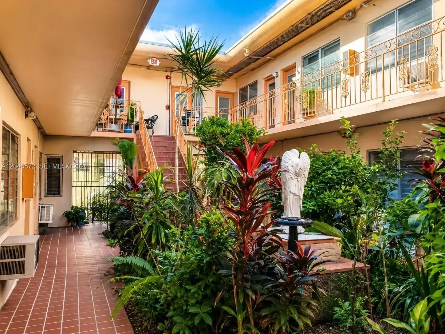 1050 Pennsylvania Ave # A, Miami Beach FL 33139 photo 2