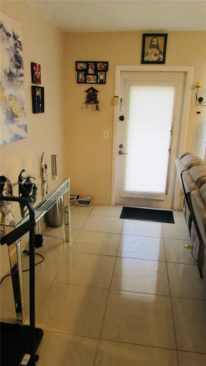 389 Tilford R # 389, Deerfield Beach FL 33442 photo 3