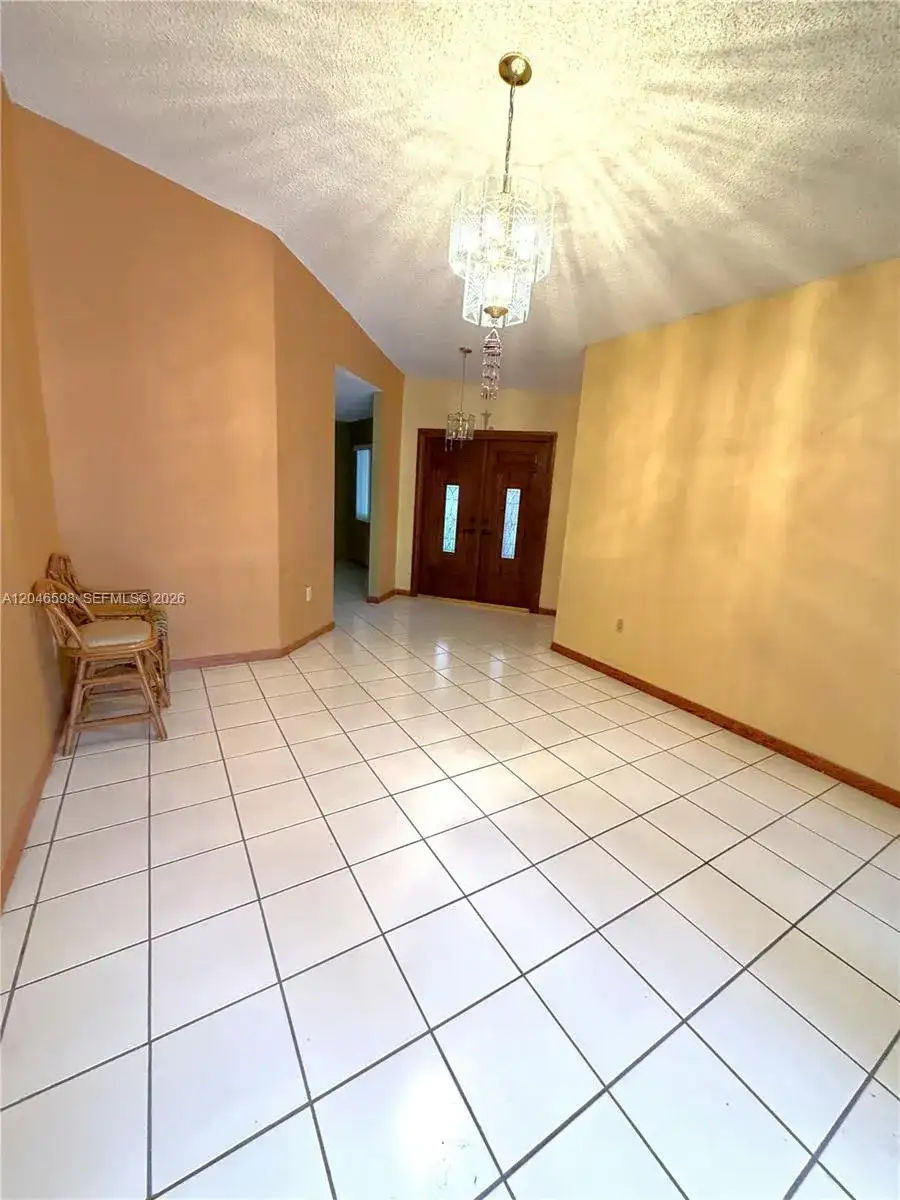 14225 SW 55th St, Miami FL 33175 photo 5