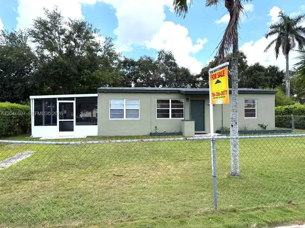 15451 SW 289th Ter, Homestead FL 33033 photo 4