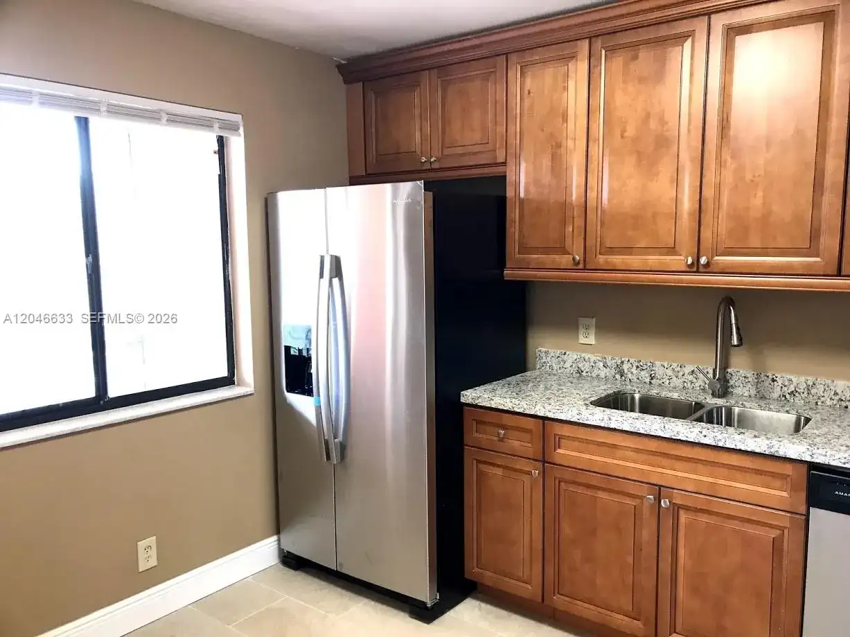 369 Lakeview Dr # 203, Weston FL 33326 photo 3