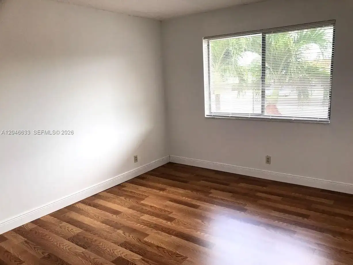 369 Lakeview Dr # 203, Weston FL 33326 photo 4