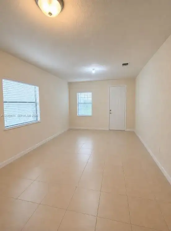 8879 SW 227th Ter, Cutler Bay FL 33190 photo 3