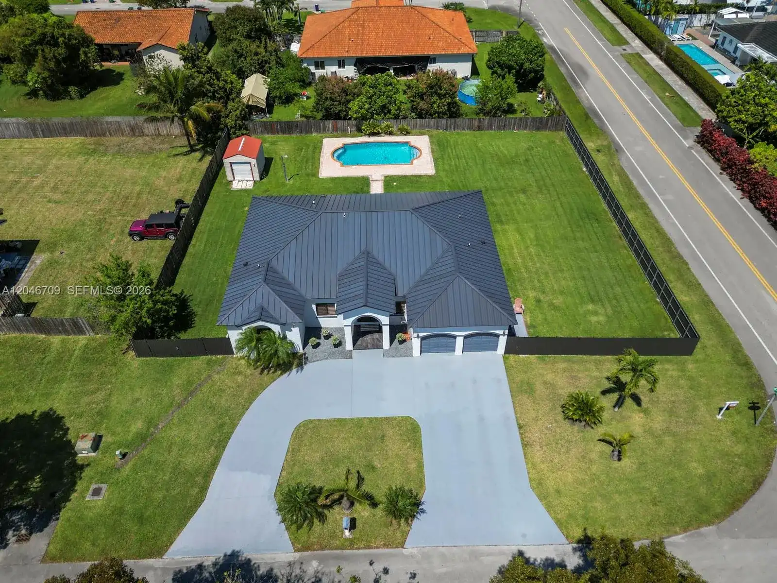 13205 SW 218th Ter, Miami FL 33170 photo 3