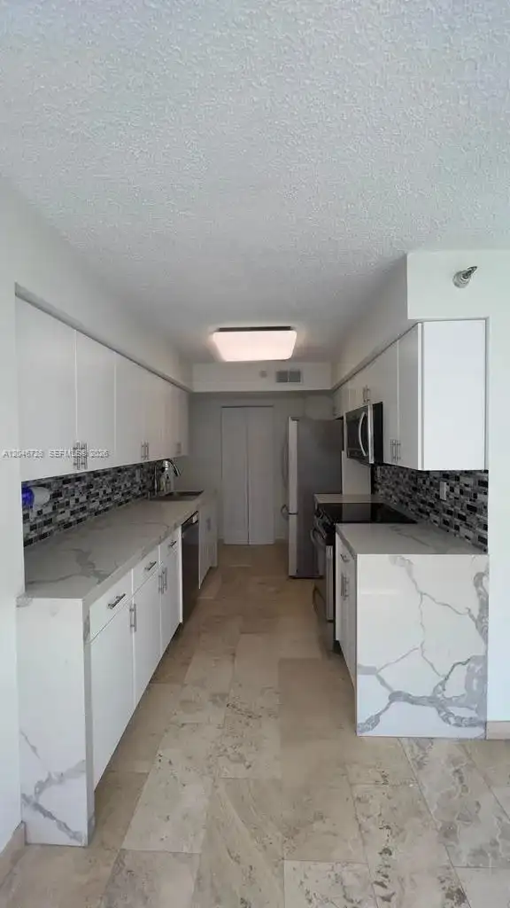 3530 Mystic Pointe Dr # 405, Aventura FL 33180 photo 2