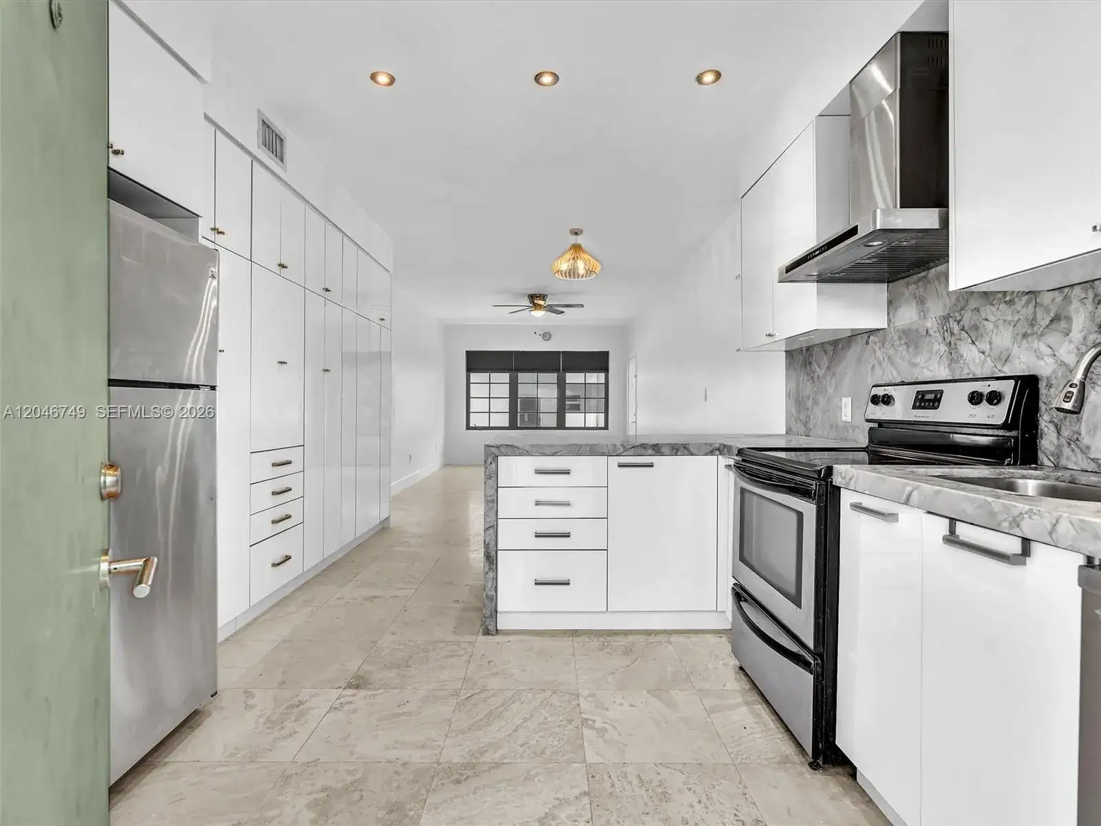 1045 Lenox Ave # 12, Miami Beach FL 33139 photo 4