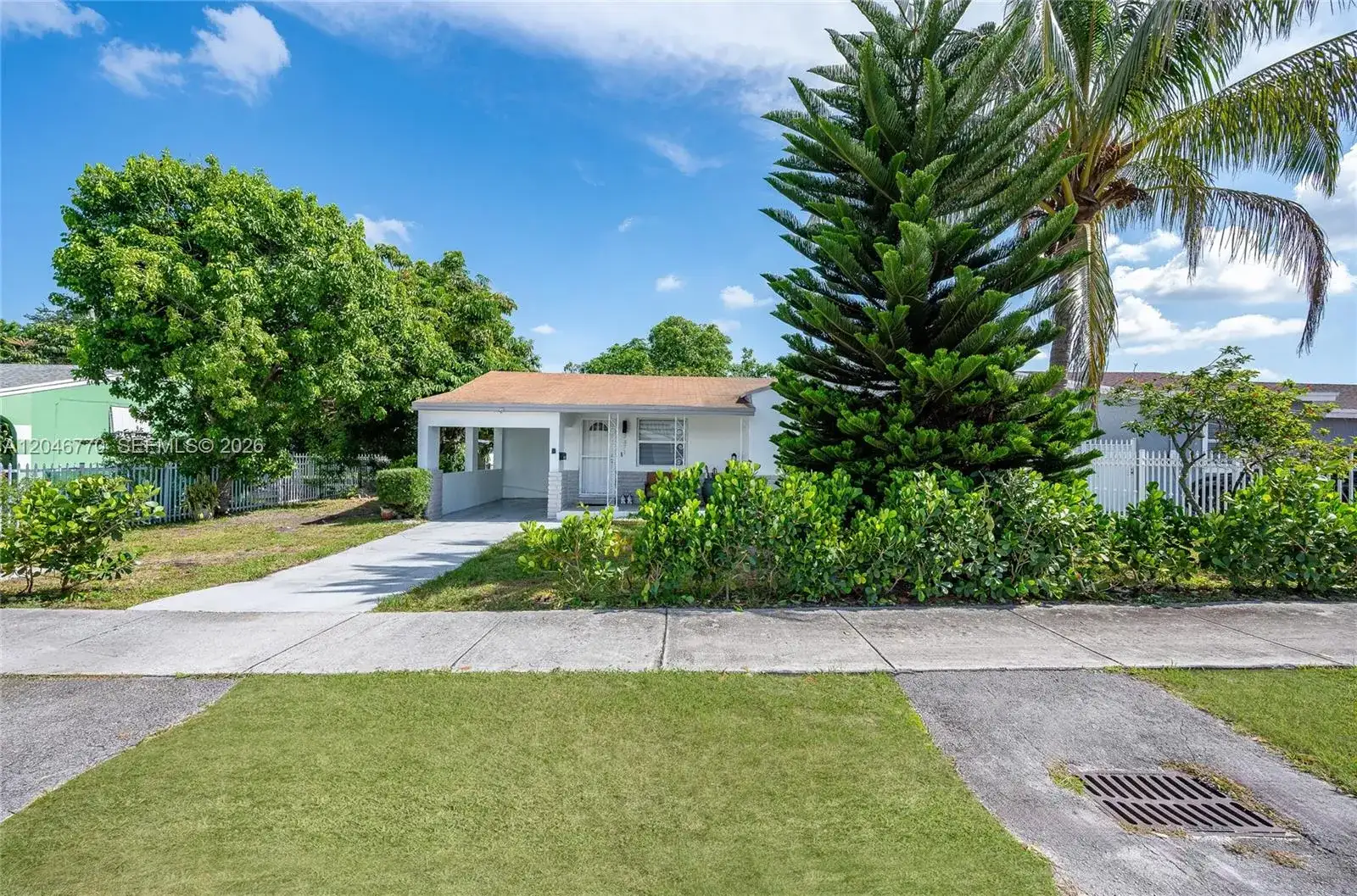 2371 NW 85th St, Miami FL 33147 photo 5