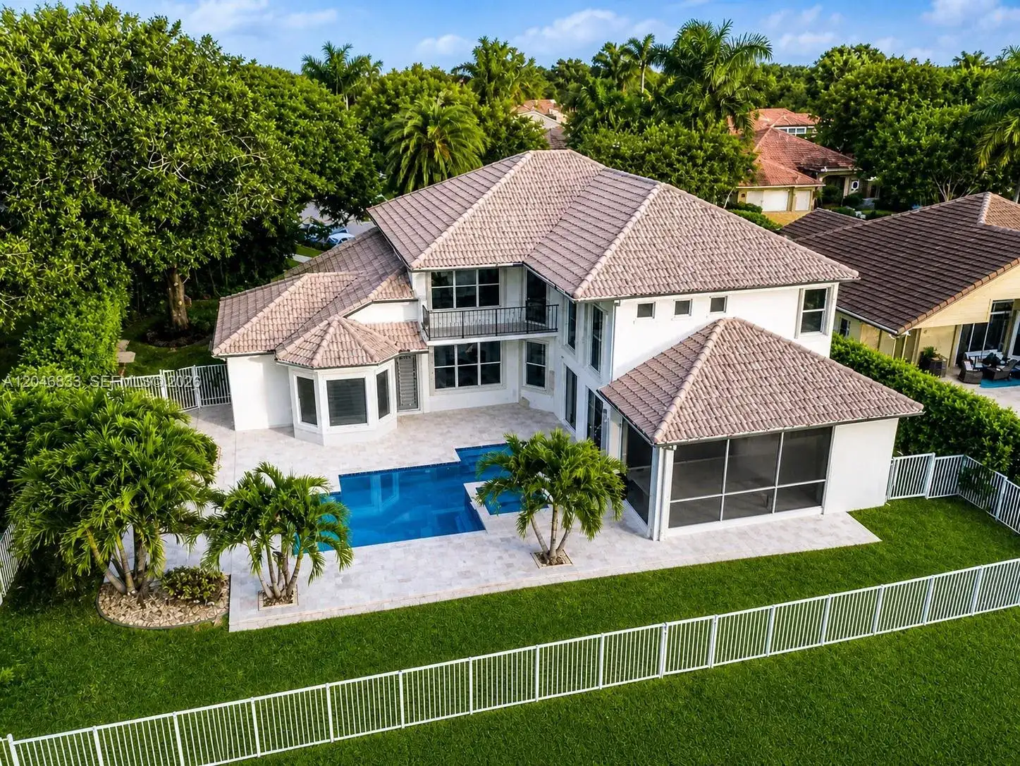 3683 W Lakes Estates Dr, Davie FL 33328 photo 2