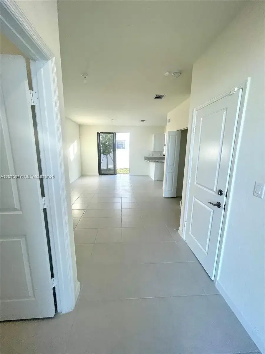 3338 W 112th St, Hialeah FL 33018 photo 5