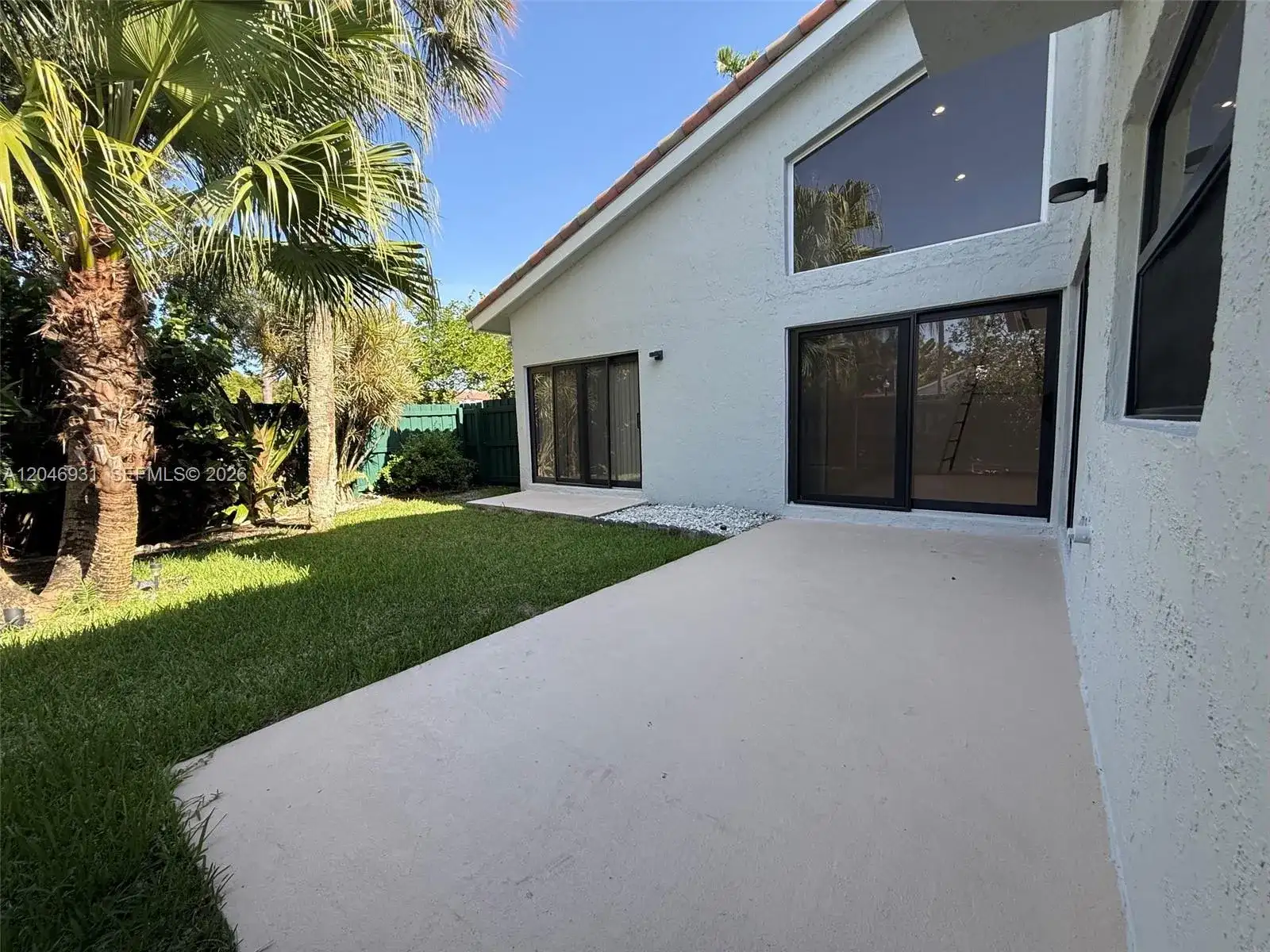 20910 Estada Ln, Boca Raton FL 33433 photo 2