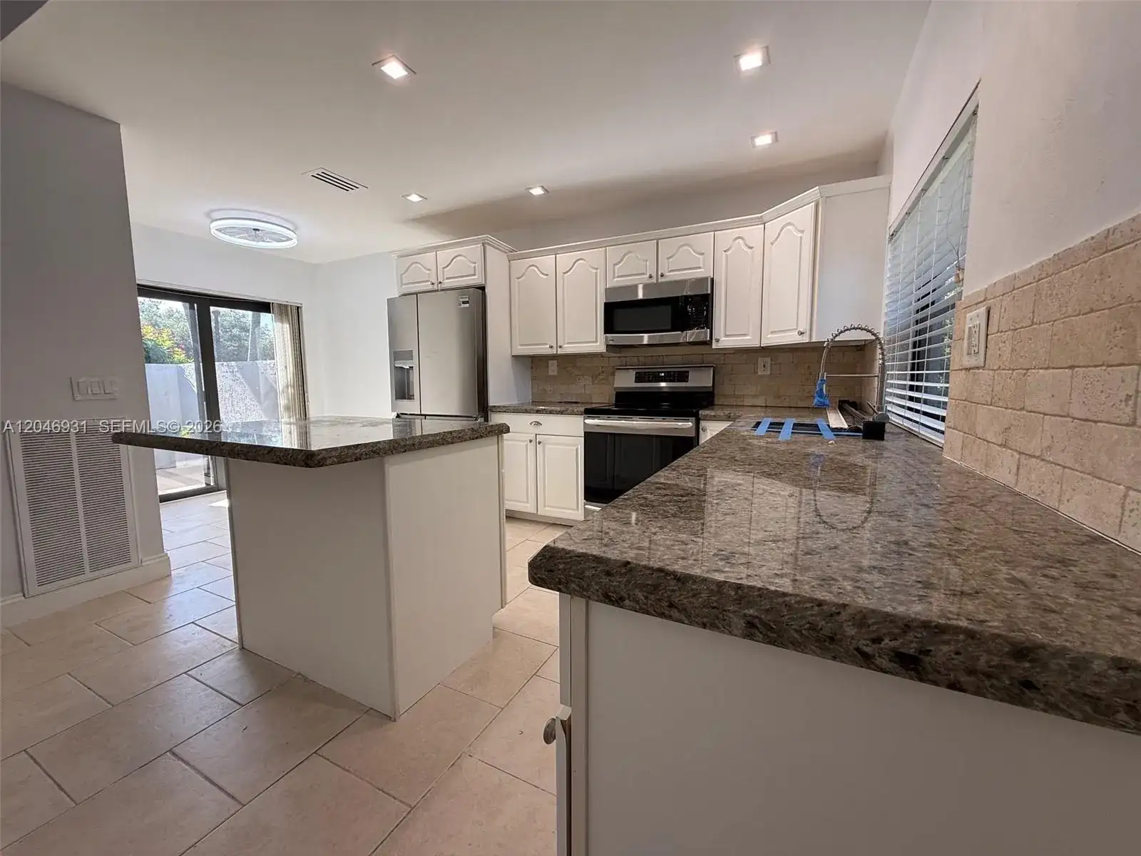 20910 Estada Ln, Boca Raton FL 33433 photo 4