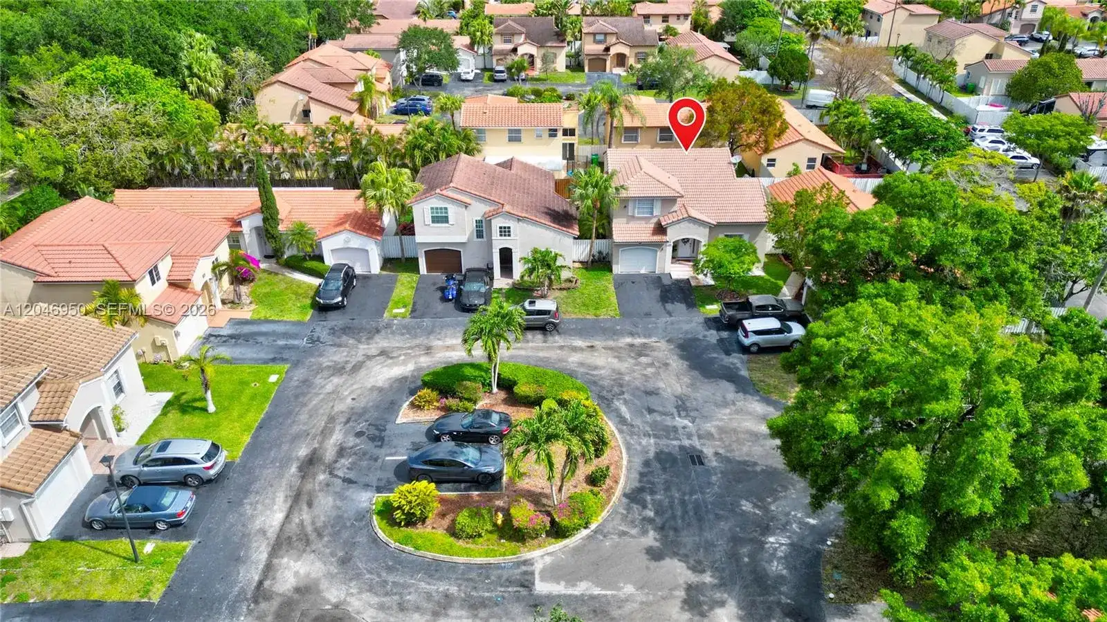 1237 NW 125th Ter, Sunrise FL 33323 photo 4