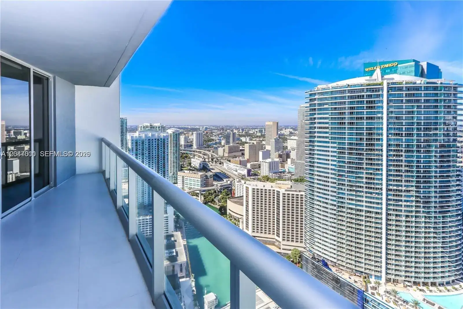 475 Brickell Ave # 4612, Miami FL 33131 photo 5