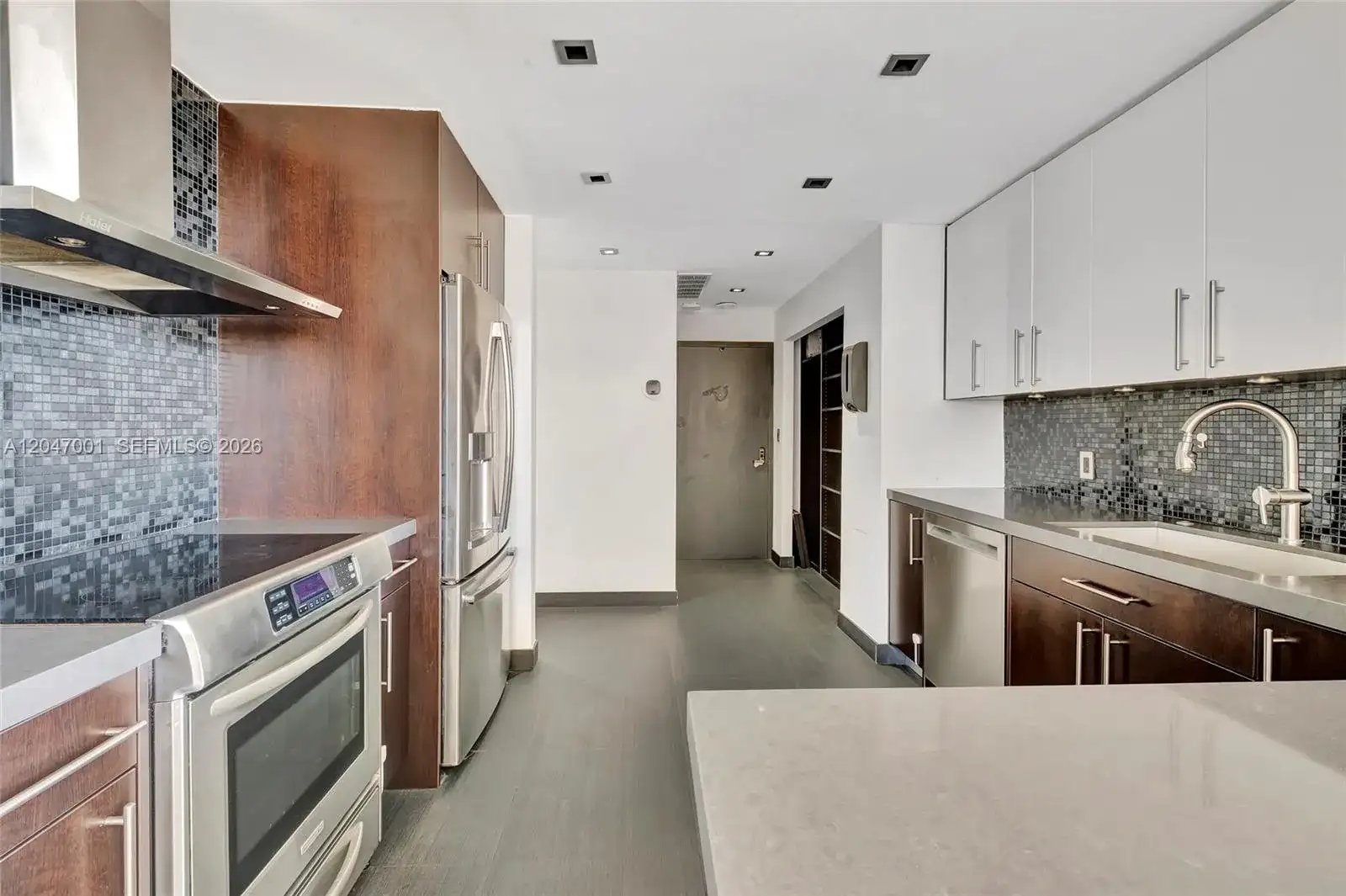 11111 Biscayne Blvd, Miami FL 33181 photo 3