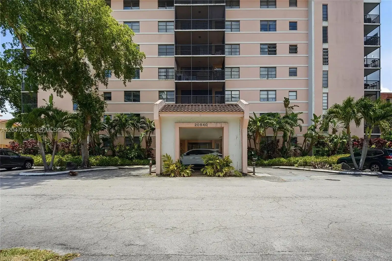 20840 San Simeon Way # 609, Miami FL 33179 photo 2