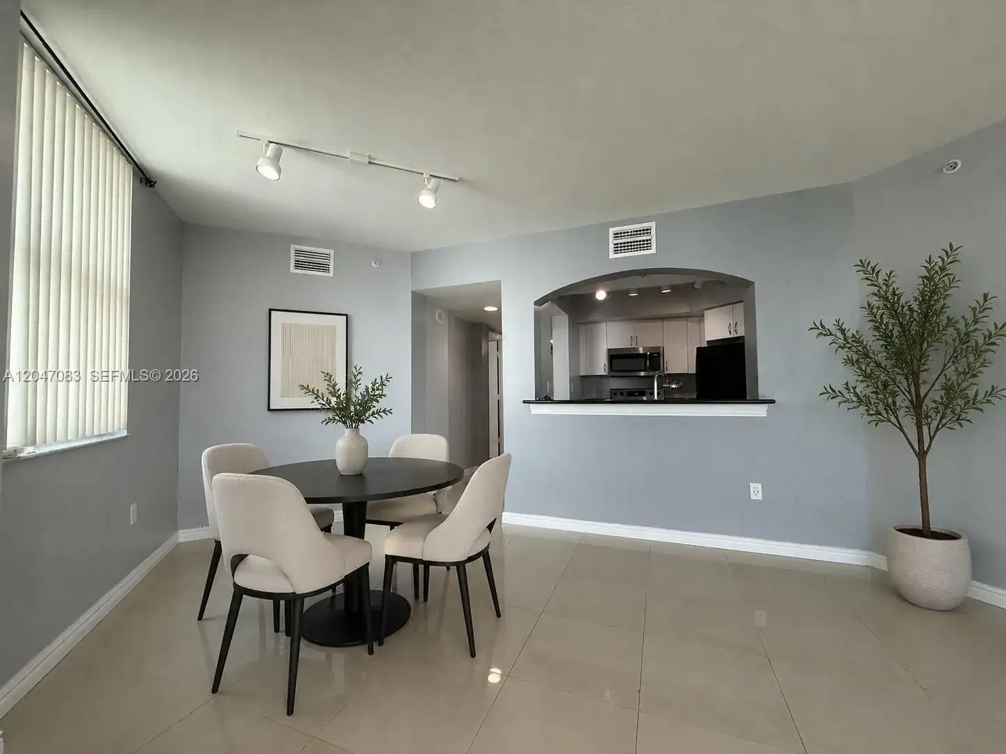 9201 Collins Ave # 521, Surfside FL 33154 photo 4
