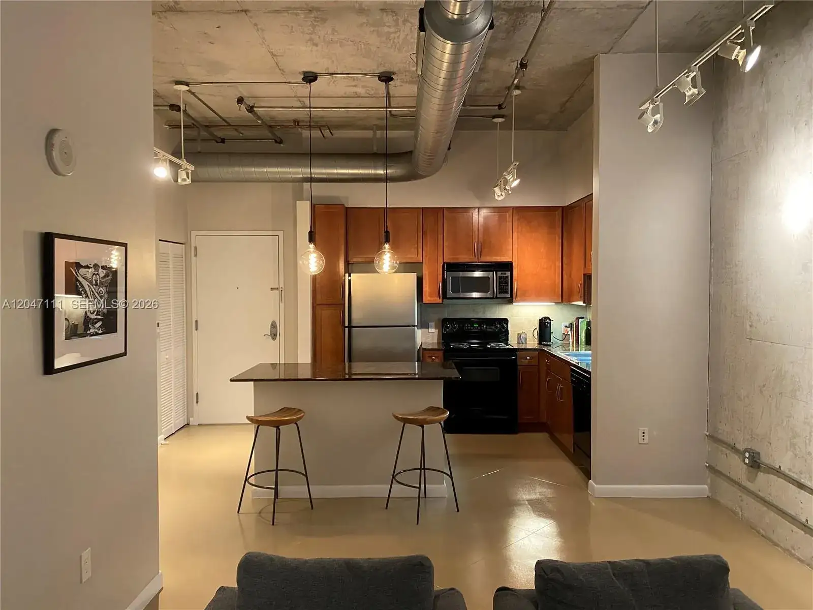 2001 Biscayne Blvd # 3203, Miami FL 33137 photo 4
