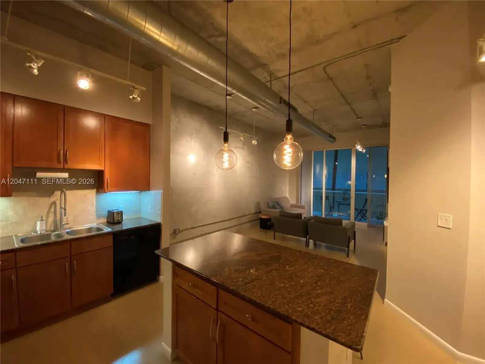 2001 Biscayne Blvd # 3203, Miami FL 33137 photo 5
