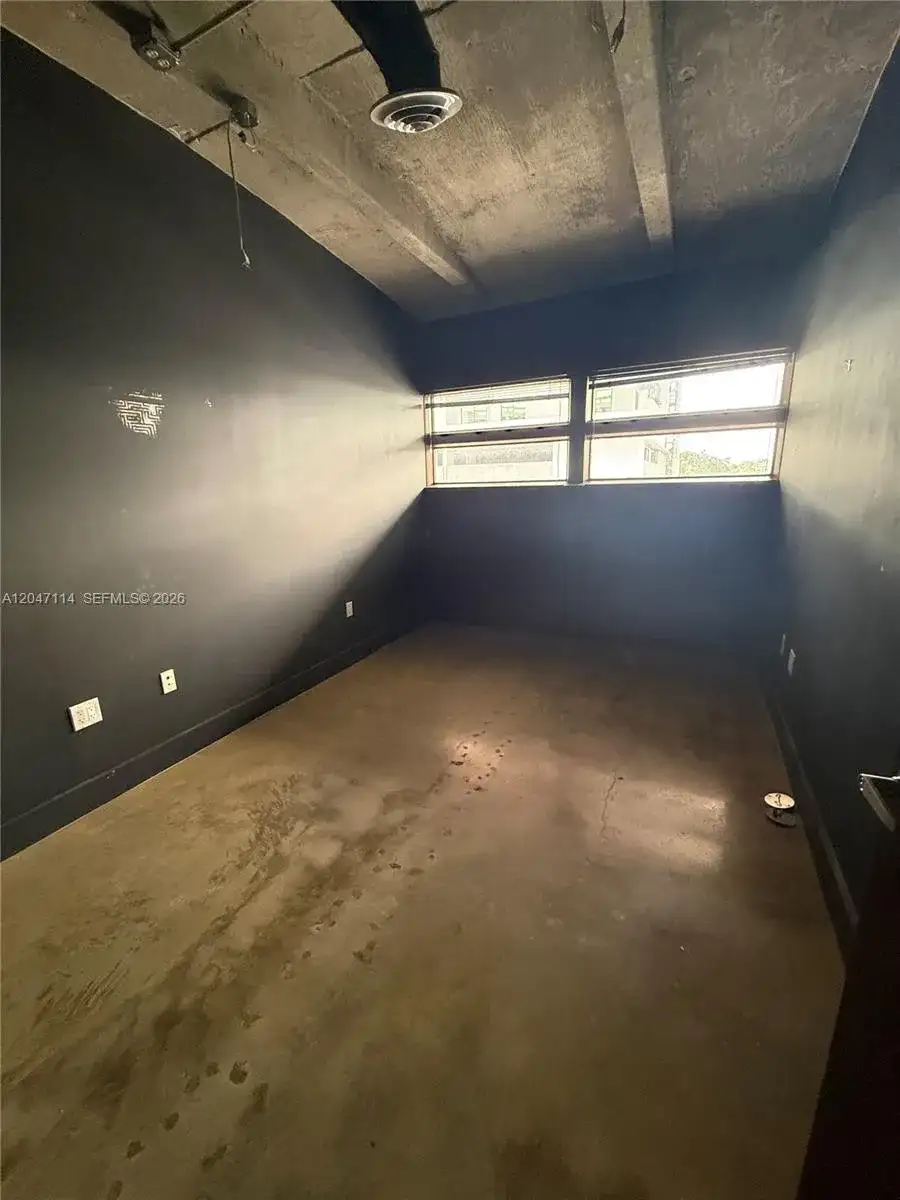 1125 NE 125th St # 1, North Miami FL 33161 photo 2
